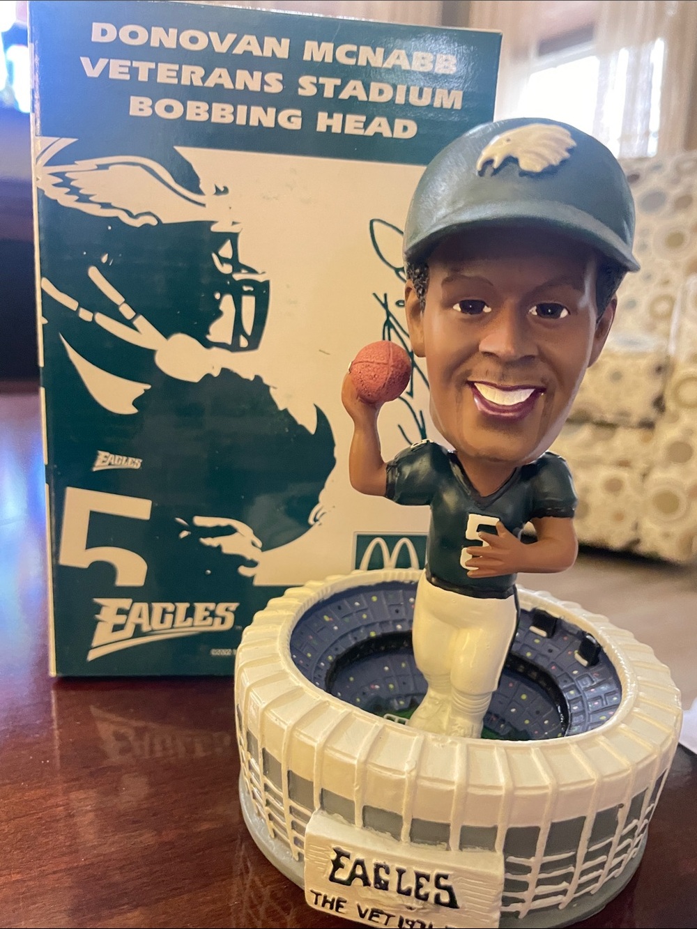 McDonald's Philadelphia Eagles Donovan McNabb bobble head green jersey
